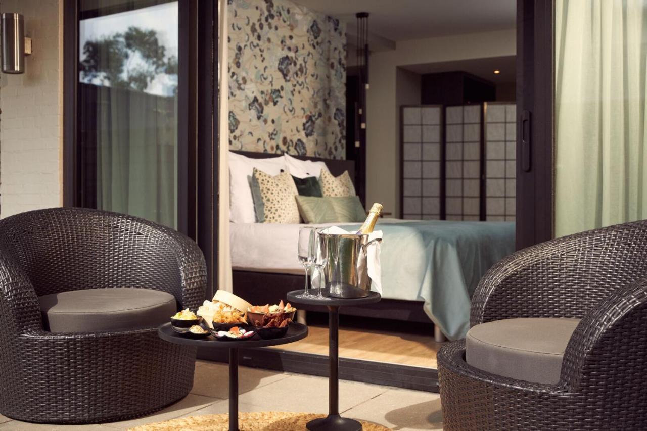 Van Der Valk Hotel Тил Екстериор снимка